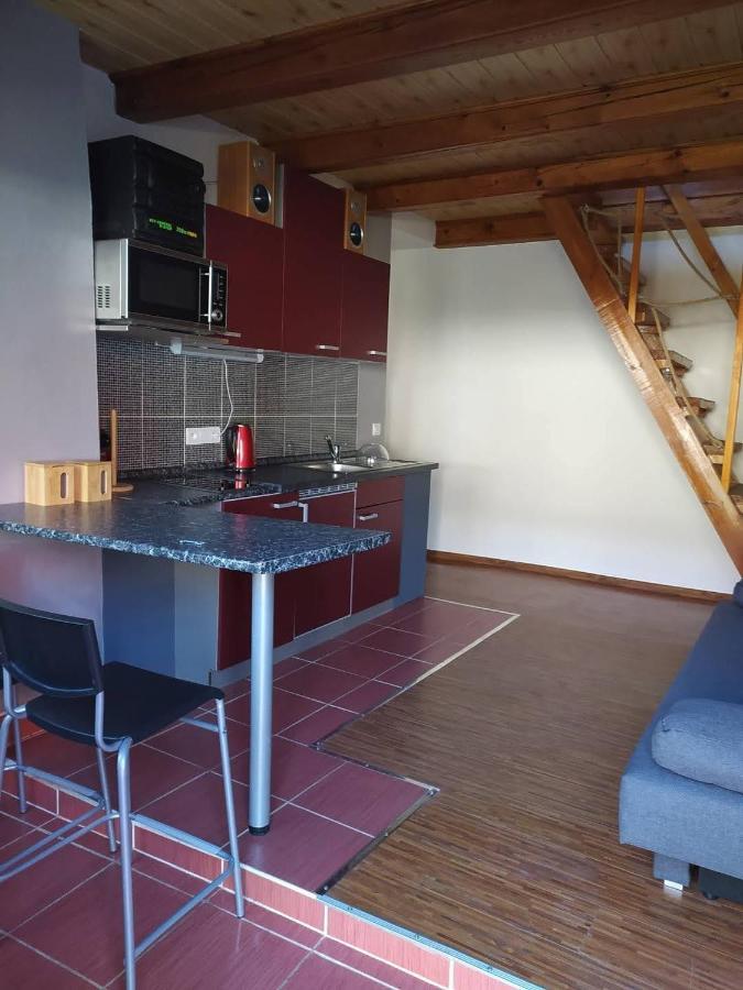 Apartman Na Statku Lägenhet Klec Exteriör bild